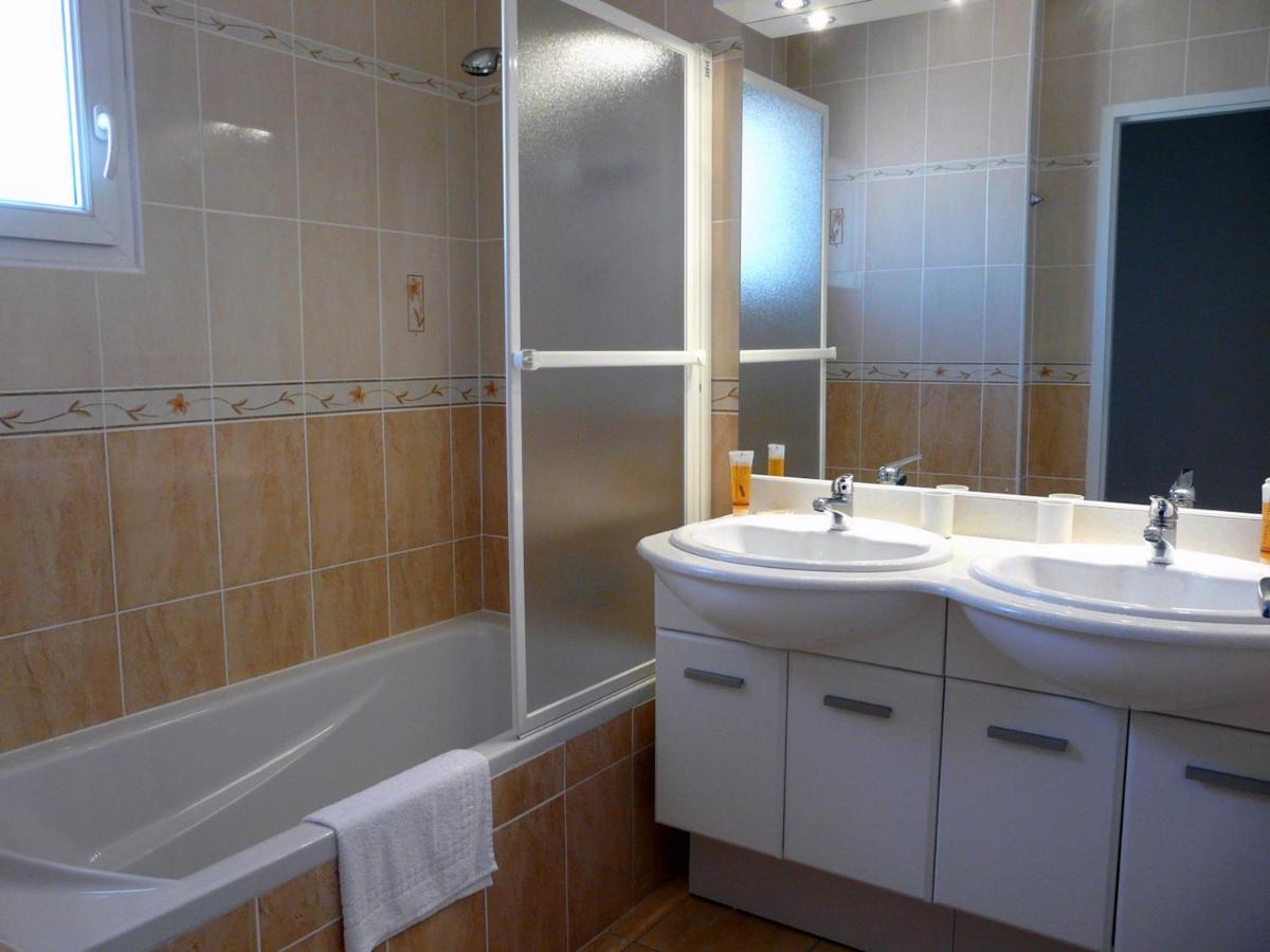 Residence La Pinede เลอบาร์กาแรส ภายนอก รูปภาพ